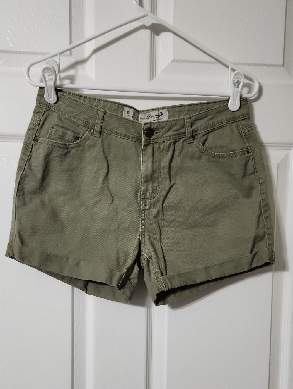 Denim Co Army Green Jean Shorts Cuffed Hem Casual, Size 8
